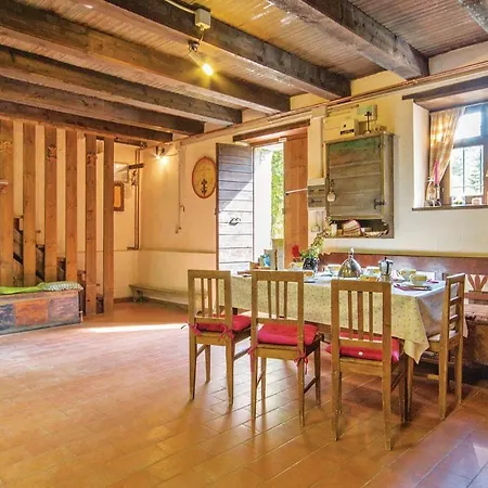 Holiday home Casellina