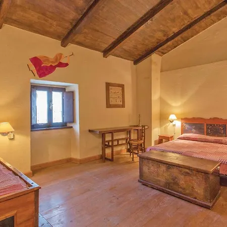 Casellina Holiday home